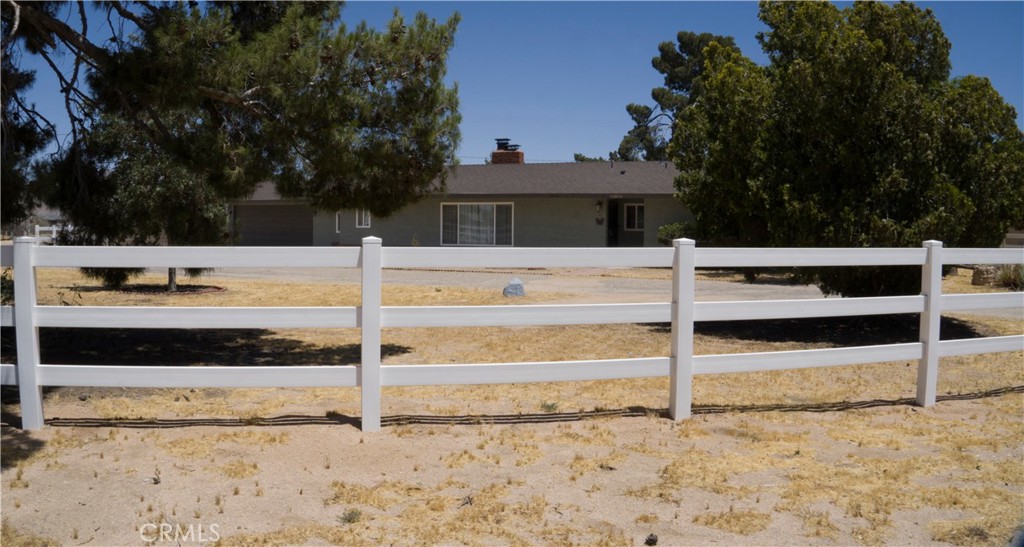 13033 Chief Joseph Road Apple Valley, CA 92308 - Photo 3 of 20