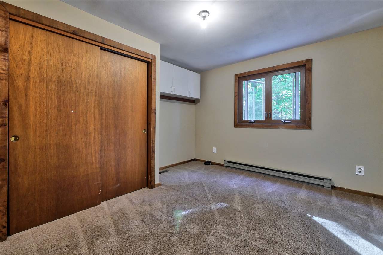 14 Hawkview Road Hudson, NH 03051 - Photo 11 of 40