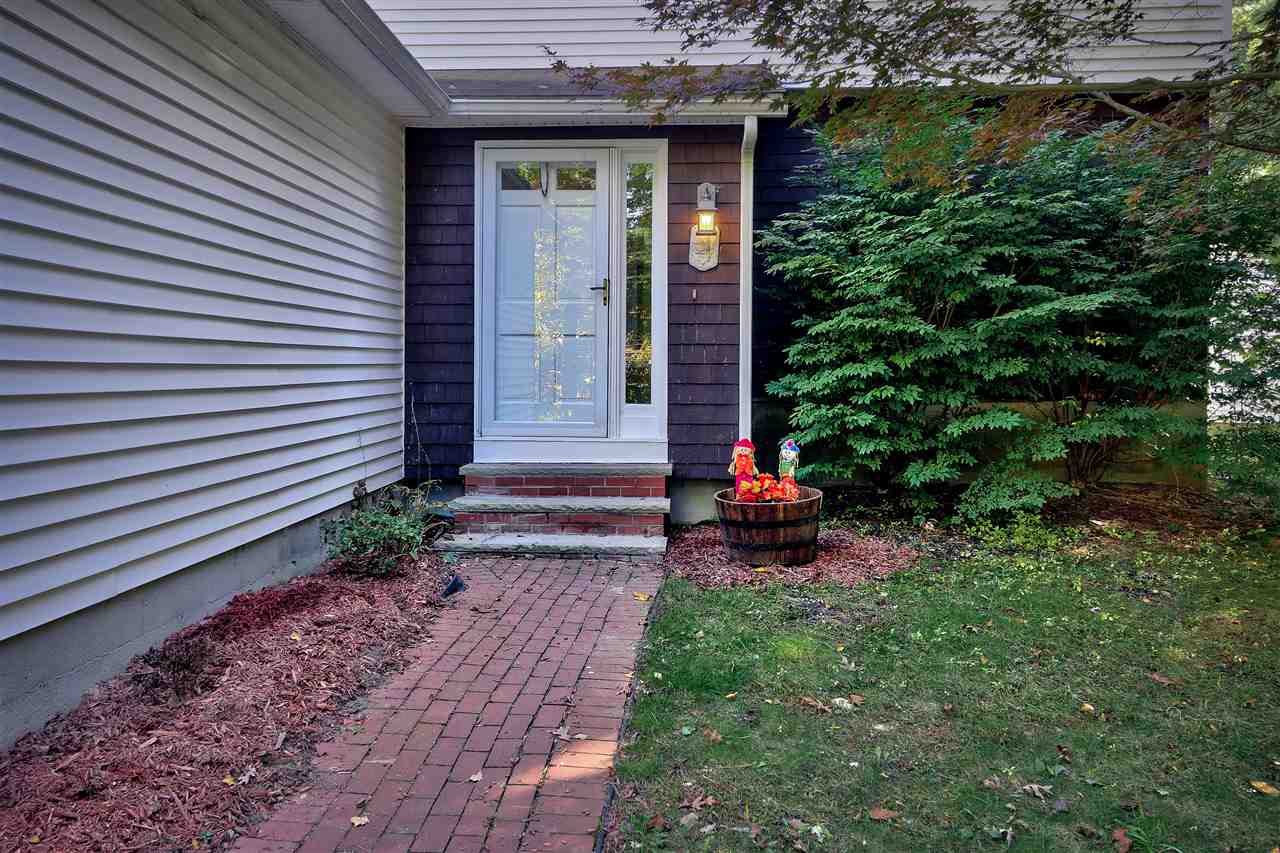 14 Hawkview Road Hudson, NH 03051 - Photo 34 of 40