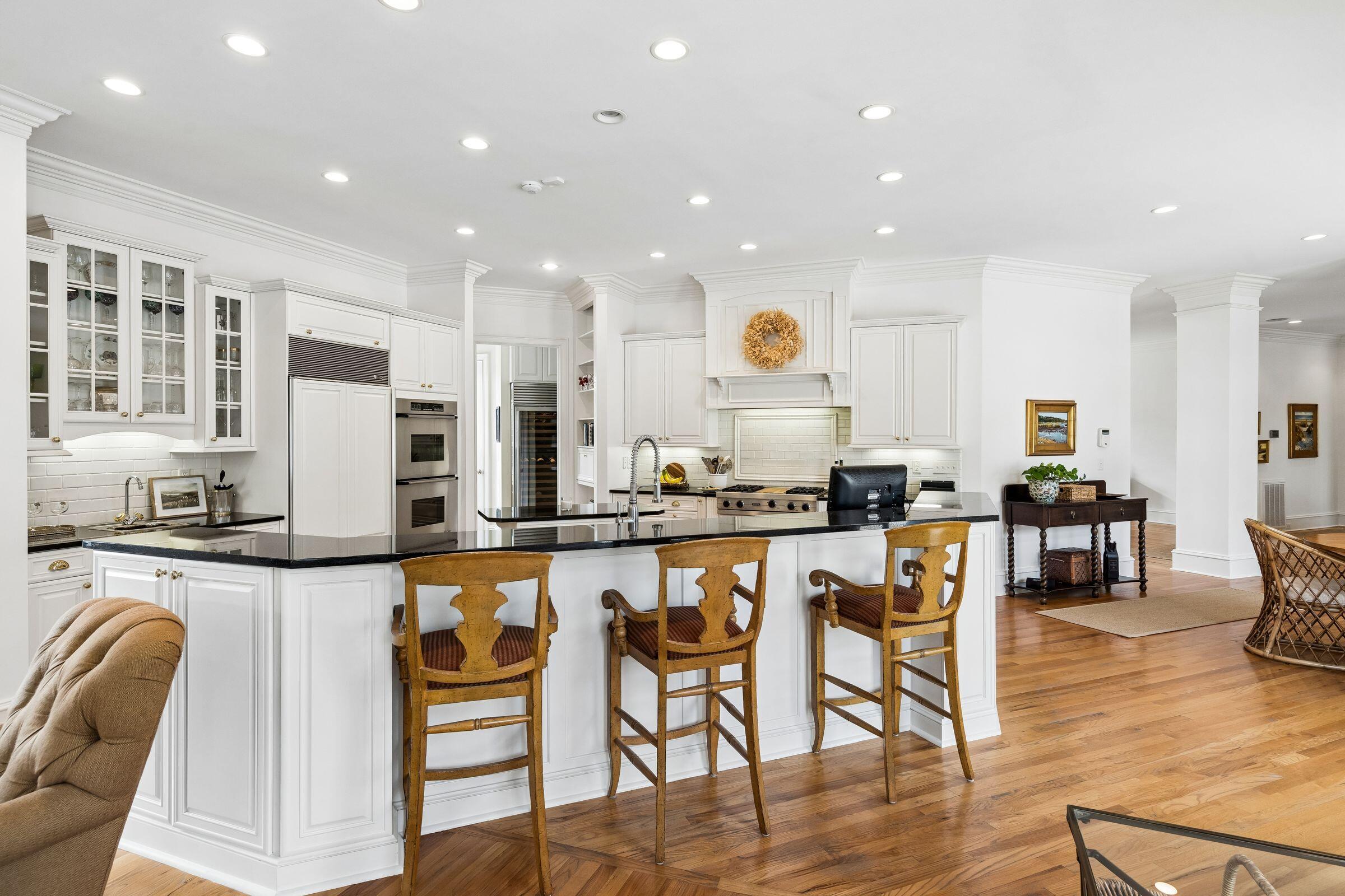 1663 Omni Boulevard Mount Pleasant, SC 29466 - Photo 31 of 73 Gourmet Kitchen
