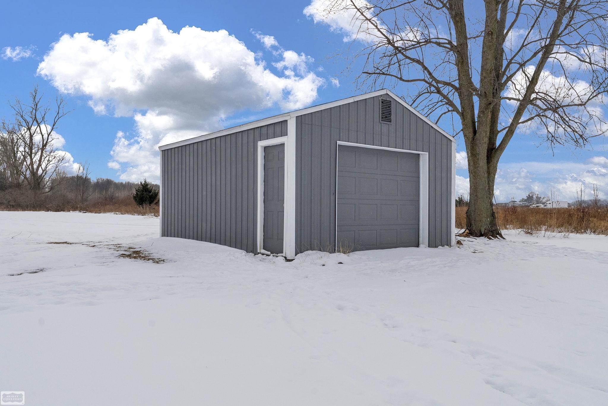 15687 Norman Road Yale, MI 48097 - Photo 52 of 68