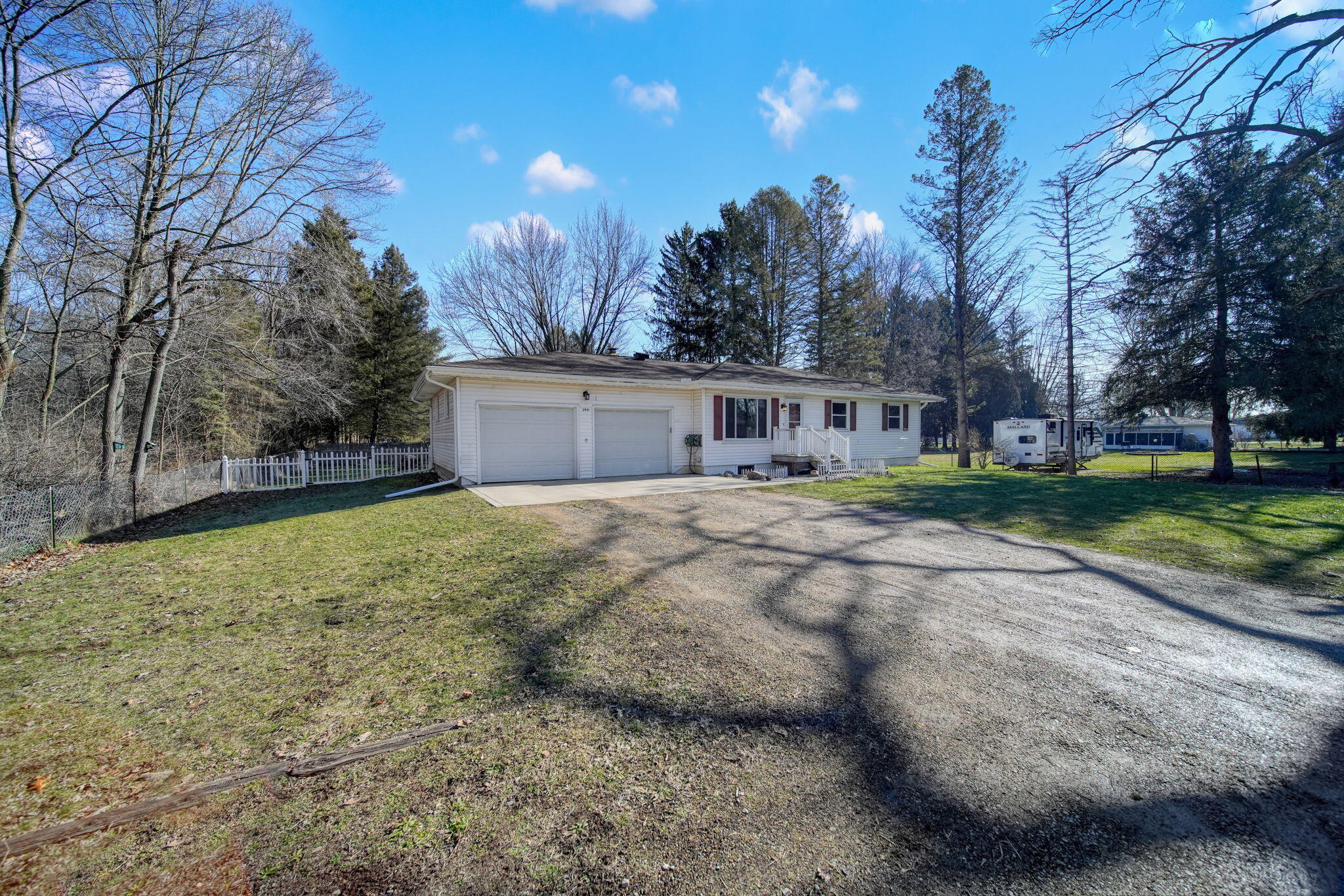 2901 Chapel Road Parma, MI 49269 - Photo 2 of 42 34-web-or-mls-DSC05583_HDR