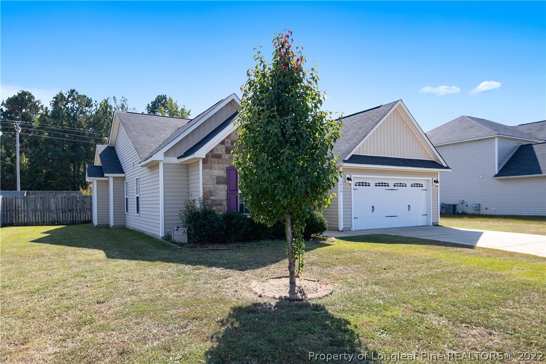 654 Hogart Street Raeford, NC 28376 - Photo 3 of 35