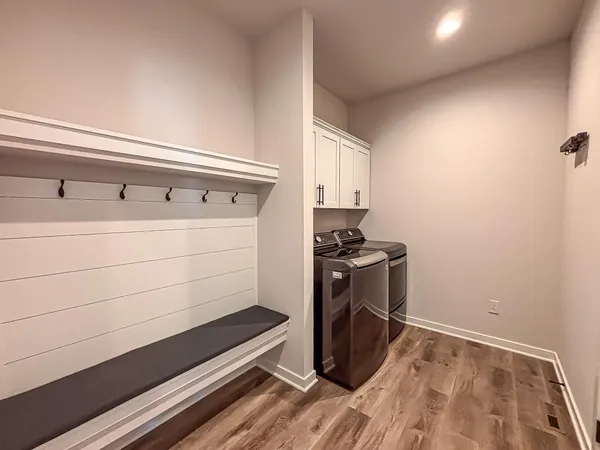 $759,900 | 1345 Goldenrod Way, Oconomowoc, WI 53066