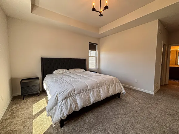 $759,900 | 1345 Goldenrod Way, Oconomowoc, WI 53066