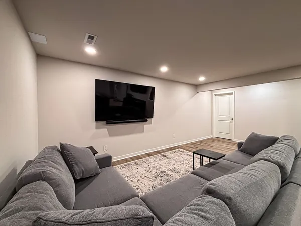 $759,900 | 1345 Goldenrod Way, Oconomowoc, WI 53066