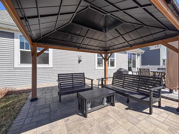 $759,900 | 1345 Goldenrod Way, Oconomowoc, WI 53066