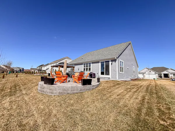 $759,900 | 1345 Goldenrod Way, Oconomowoc, WI 53066