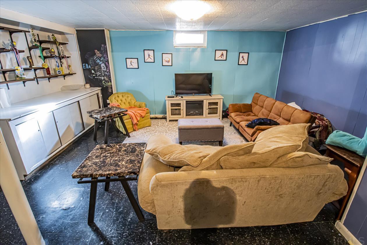 5666 Garden Valley Road Newburgh, IN 47630 - Photo 9 of 27 Gallery Image 9