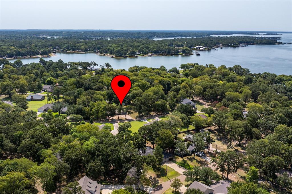 110 Meadowood Road Enchanted Oaks, TX 75156 - Photo 23 of 29 Gallery Image 23