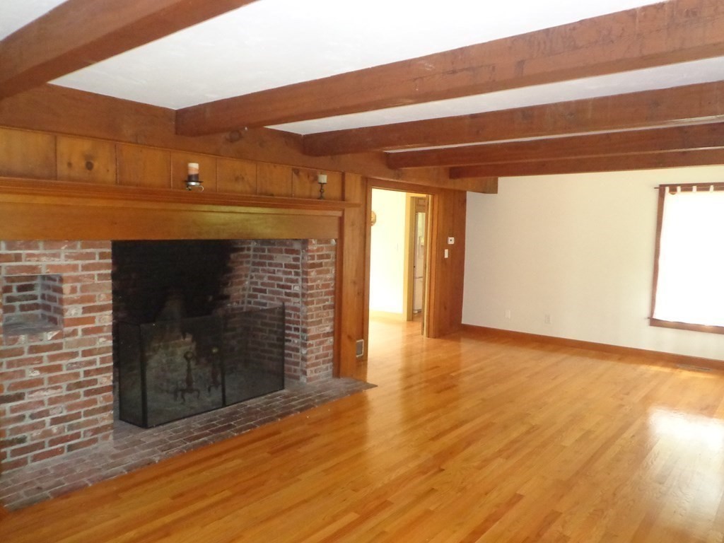 71 Dutton Road Sudbury, MA 01776 - Photo 4 of 42