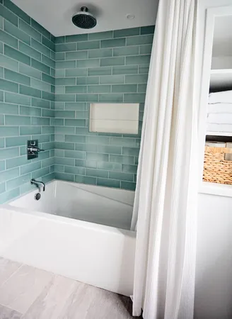 $100,000 | 6 Bay Inlet Road, East Hampton, NY 11937