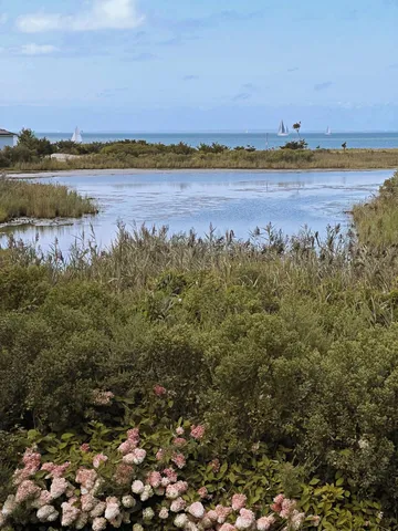 $100,000 | 6 Bay Inlet Road, East Hampton, NY 11937