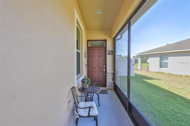 $330,000 | 507 Powder View Drive, Ruskin, FL 33570