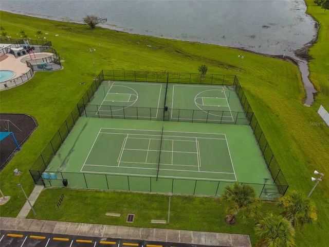 $330,000 | 507 Powder View Drive, Ruskin, FL 33570