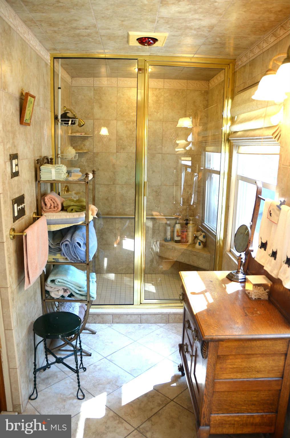 1129 Cherry Point Road West River, MD 20778 - Photo 21 of 30 Bath (Master)