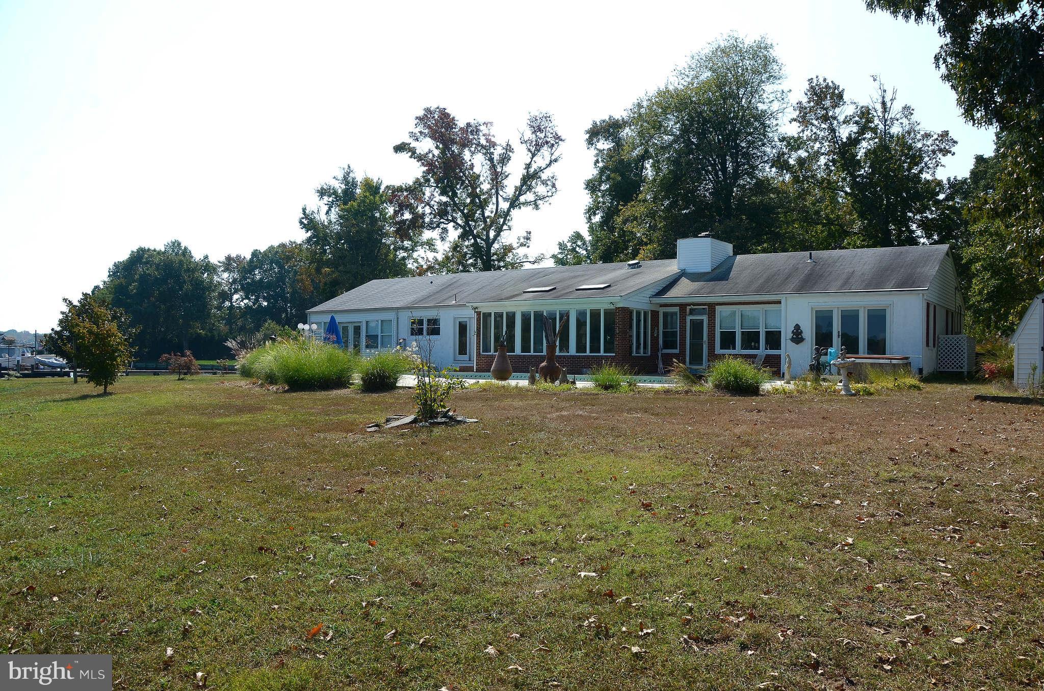 1129 Cherry Point Road West River, MD 20778 - Photo 25 of 30 Exterior (General)