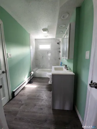 $1,600 | 78 Maplewood Avenue, Unit 1, Torrington, CT 06790