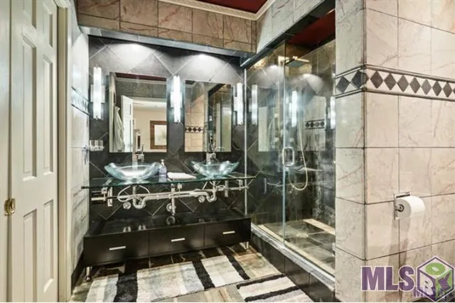 $925,000 | 4510 Bennett Drive, Baton Rouge, LA 70808