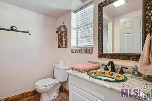 $925,000 | 4510 Bennett Drive, Baton Rouge, LA 70808