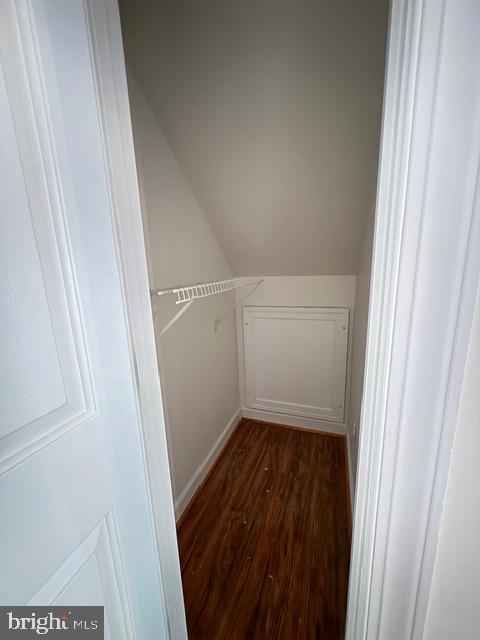 1811 Fallbrook Lane Vienna, VA 22182 - Photo 36 of 36