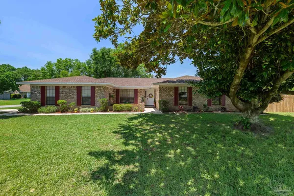 $475,000 | 3900 Tiger Point Boulevard, Gulf Breeze, FL 32563