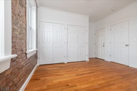 $2,100 | 200 Forest Street, Unit 3R, Montclair, NJ 07042