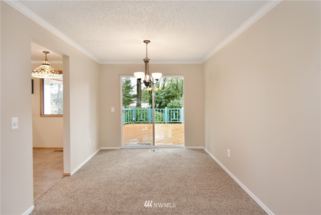 22101 4th Place West Bothell, WA 98021 - Photo 4 of 16