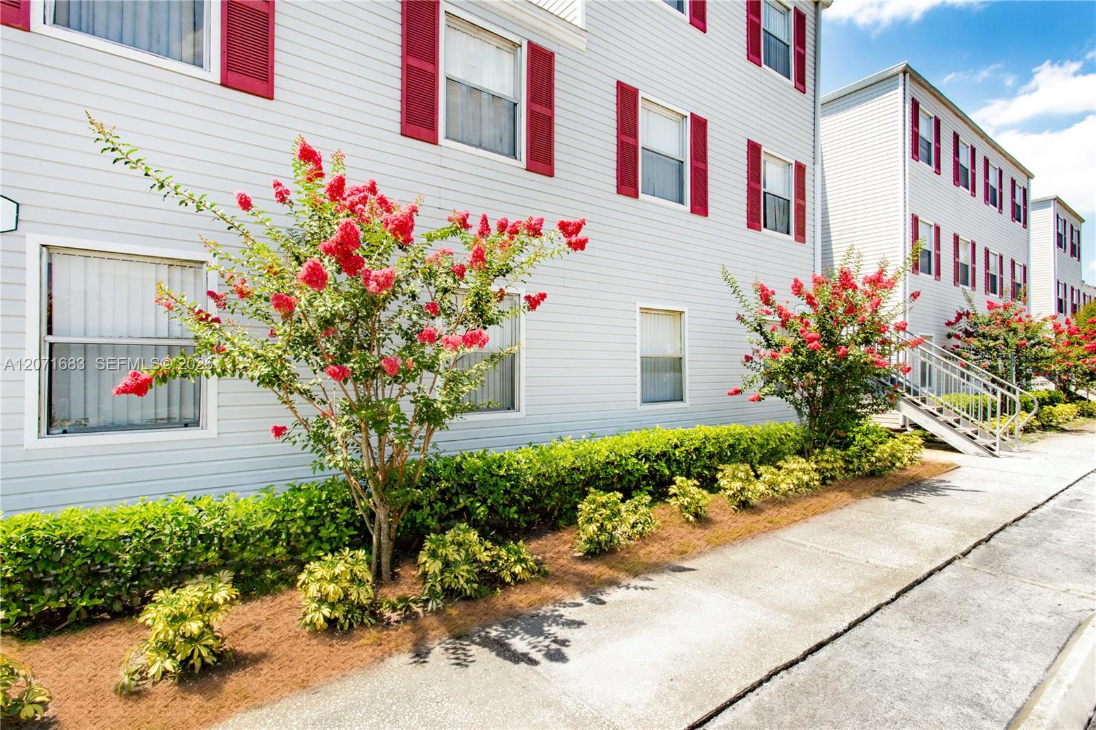 6011 Winegard Road, Unit A Orlando, FL 32809 - Photo 1 of 14 Gallery Image 1