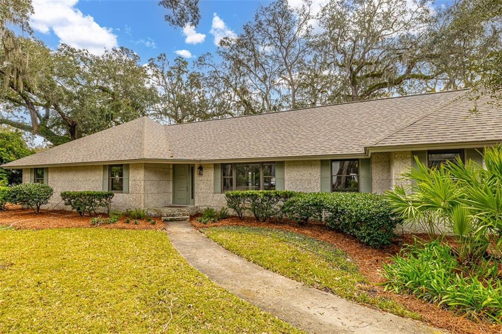 217 Five Pounds Road St. Simons Island, GA 31522 - Photo 1 of 41