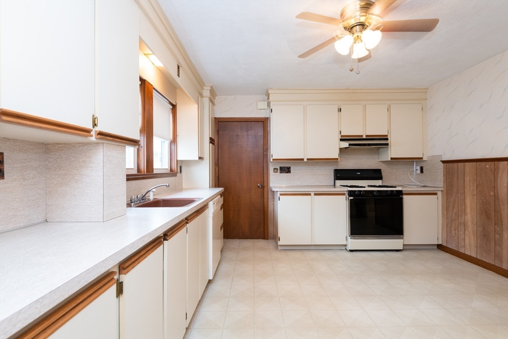 67-69 Egerton Road Arlington, MA 02474 - Photo 32 of 39 Gallery Image 32