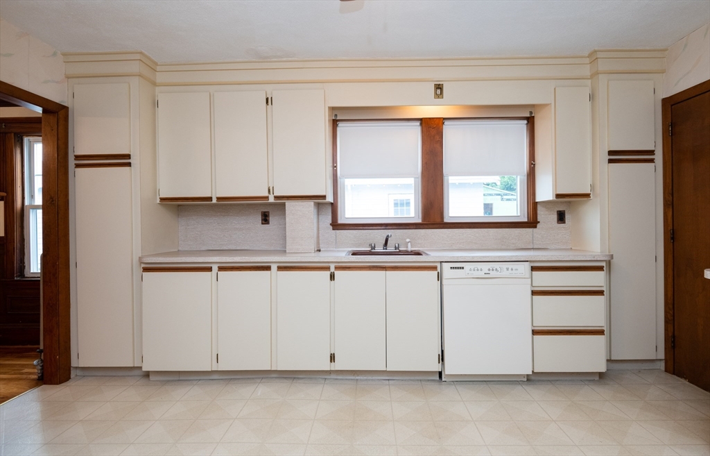 67-69 Egerton Road Arlington, MA 02474 - Photo 33 of 39 Gallery Image 33