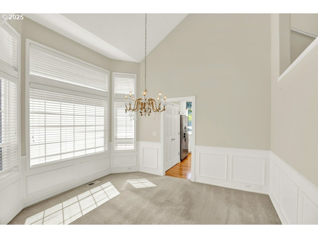 13866 Southwest Alpine View Portland, OR 97224 - Photo 14 of 45 Gallery Image 14