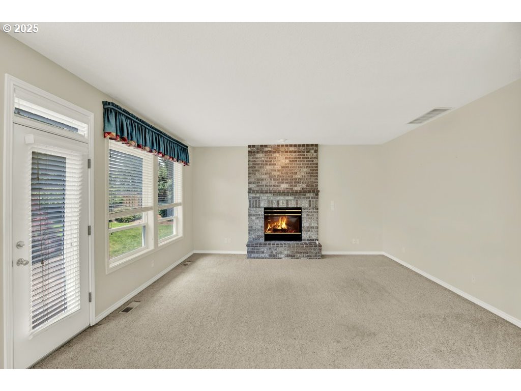 13866 Southwest Alpine View Portland, OR 97224 - Photo 20 of 45 Gallery Image 20