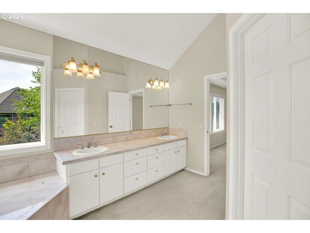 13866 Southwest Alpine View Portland, OR 97224 - Photo 30 of 45 Gallery Image 30