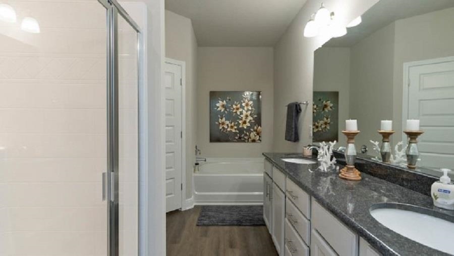 9473 Impala Drive, Unit 2 Foley, AL 36535 - Photo 18 of 21 Master Bath