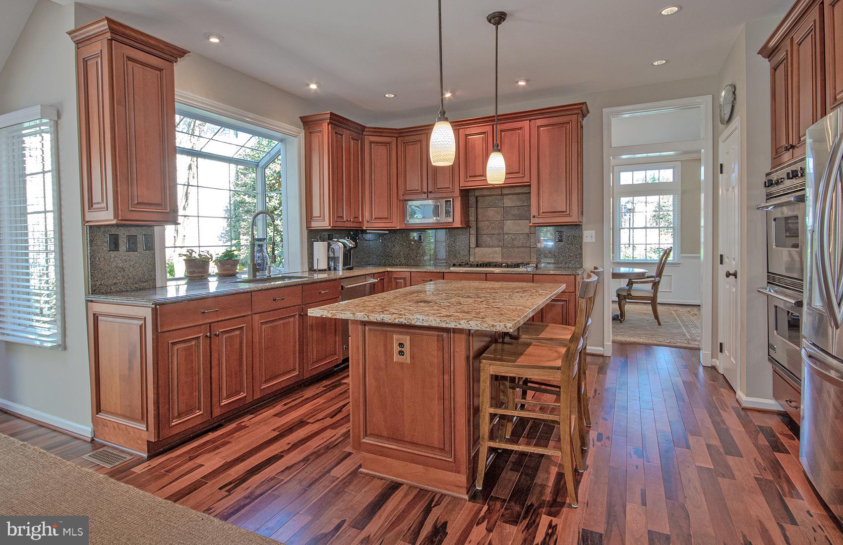 1319 Aldbury Way Reston, VA 20194 - Photo 19 of 78 light and bright with window for growing plants