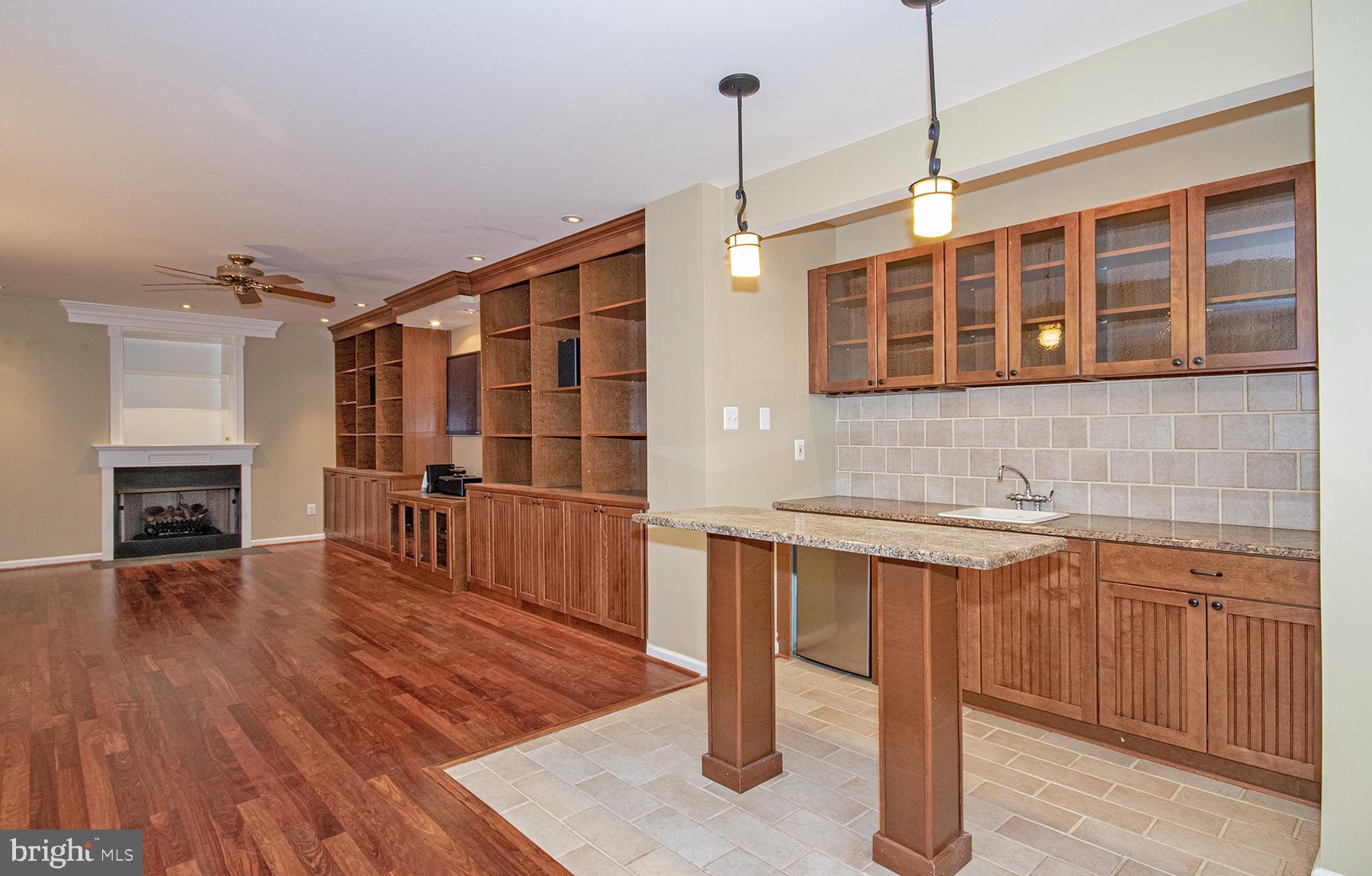 1319 Aldbury Way Reston, VA 20194 - Photo 67 of 78 lower level bar and built ins