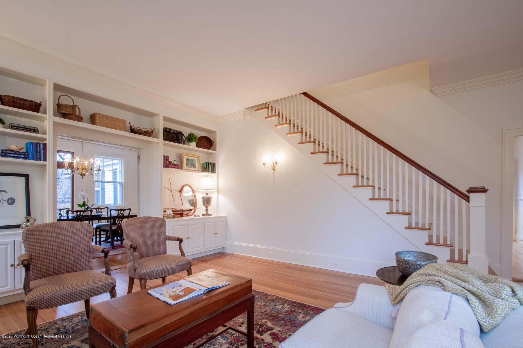 11 Conover Lane Rumson, NJ 07760 - Photo 11 of 55 Living Room