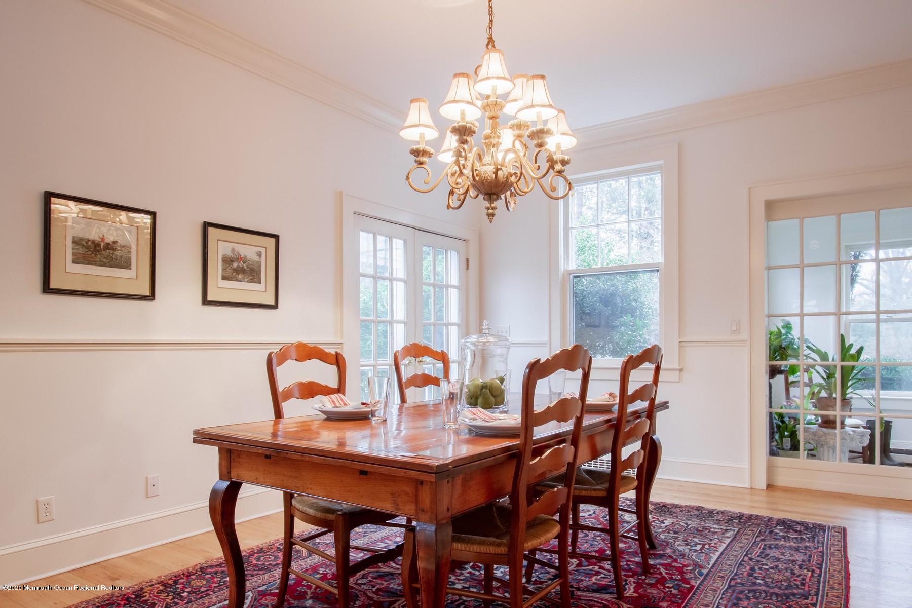 11 Conover Lane Rumson, NJ 07760 - Photo 12 of 55 Eat in Kitchen