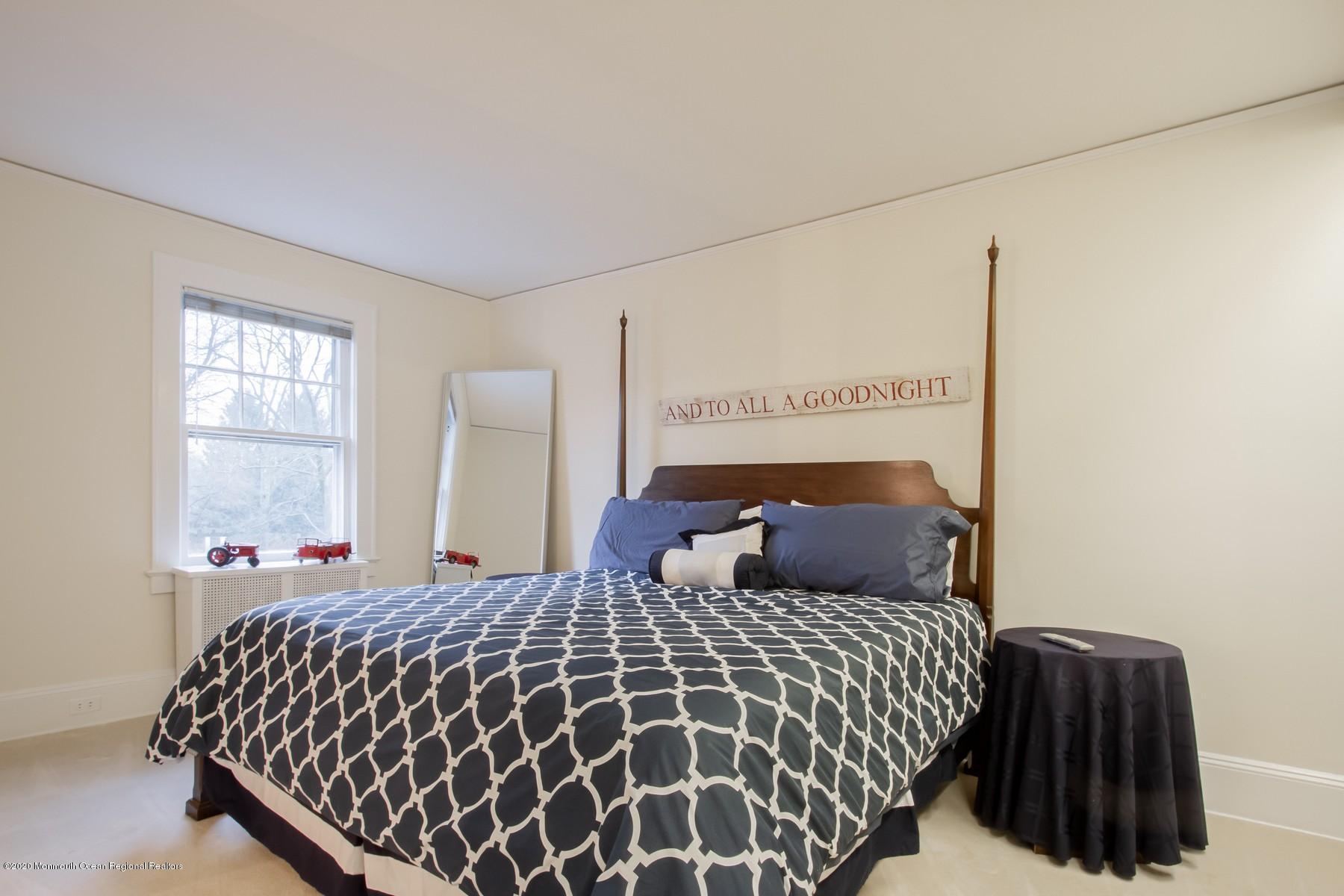 11 Conover Lane Rumson, NJ 07760 - Photo 37 of 55 Carriage House Bedroom