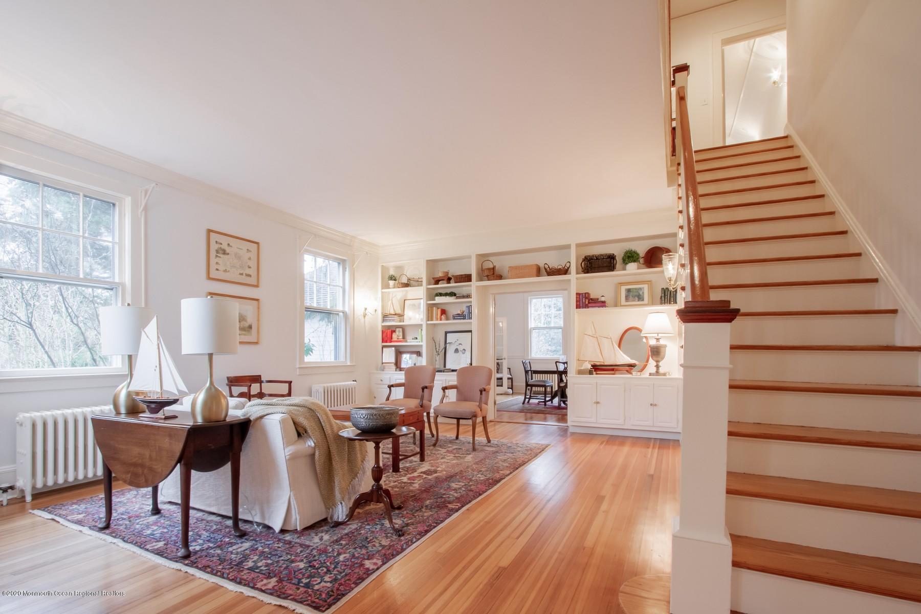 11 Conover Lane Rumson, NJ 07760 - Photo 9 of 55 Living Room