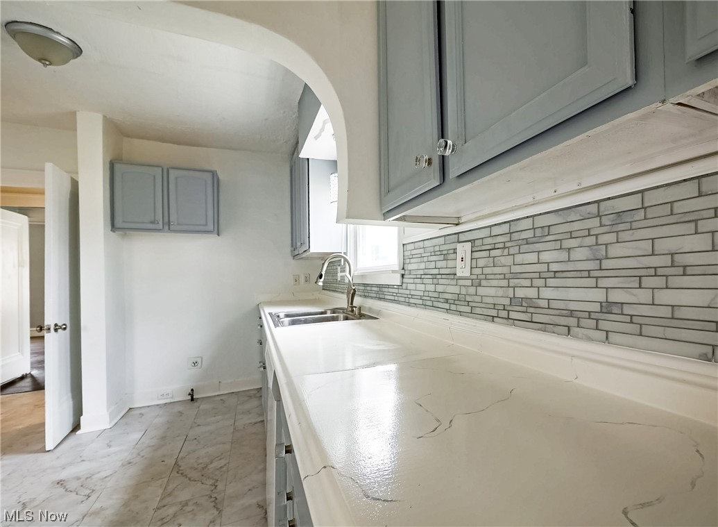 1007 Rushleigh Road Cleveland Heights, OH 44121 - Photo 9 of 22 Kitchen w LVF