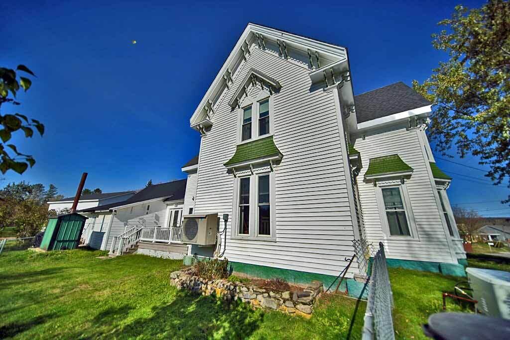 103 Springfield Road Danforth, ME 04424 - Photo 12 of 96 victorian-home-me-washongto