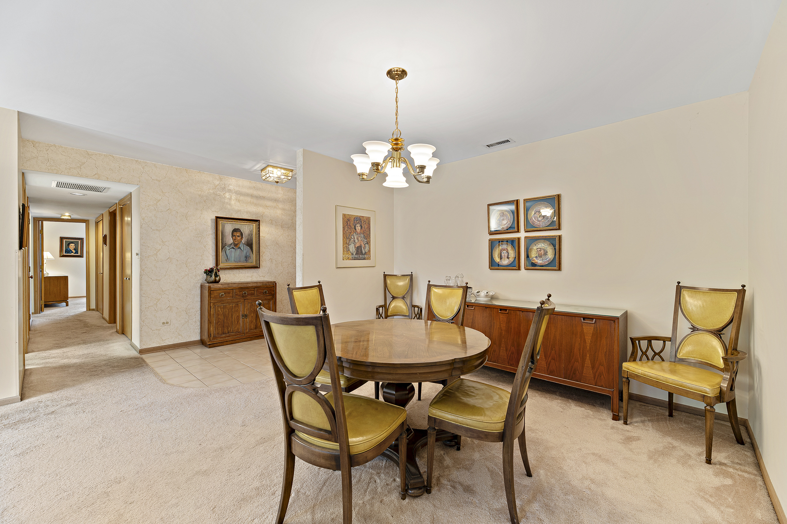 1000 Deerfield Road, Unit 101 Highland Park, IL 60035 - Photo 6 of 19 a dining room with furniture and window