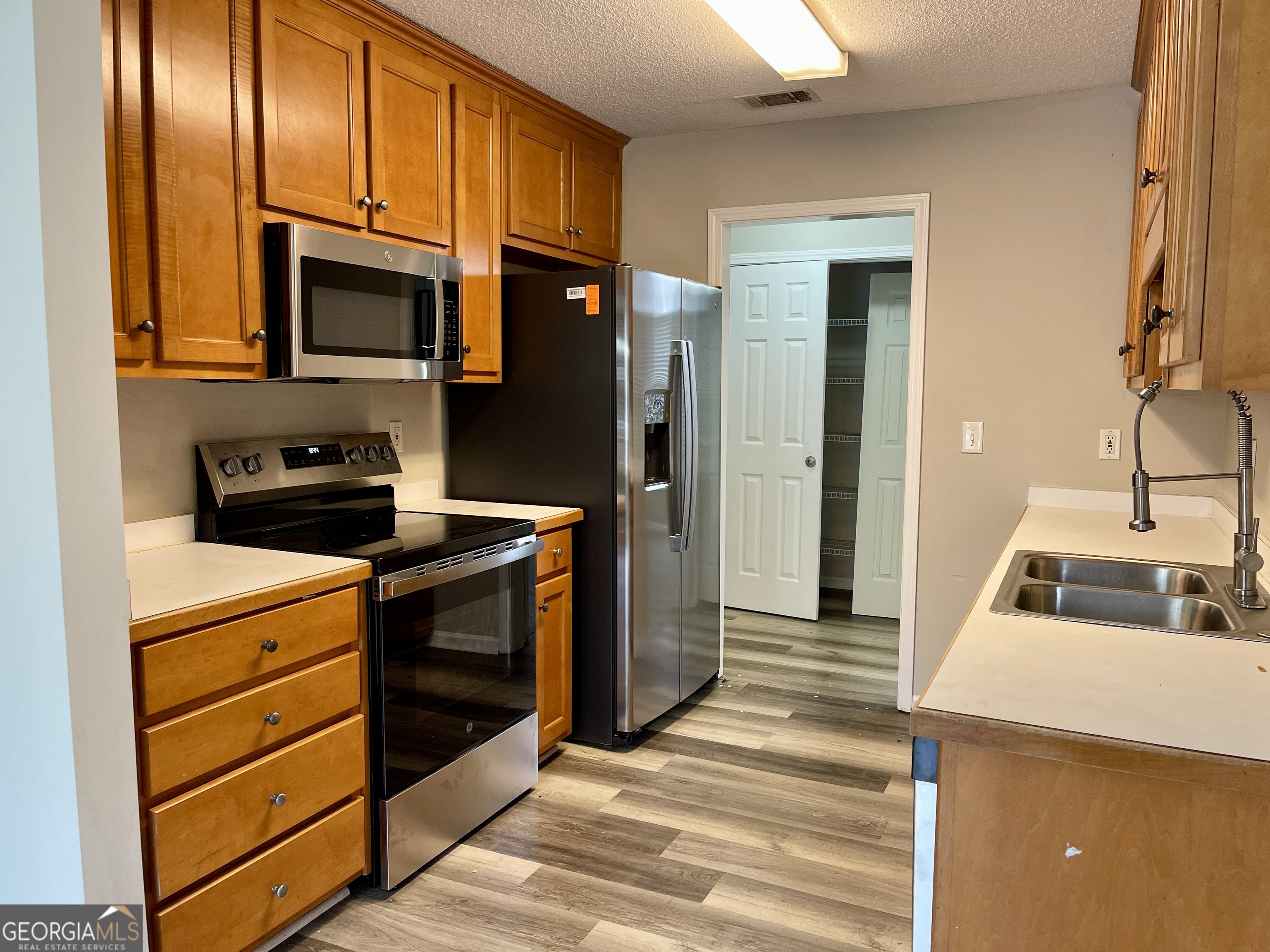 75 Heatherstone Way Covington, GA 30016 - Photo 8 of 33