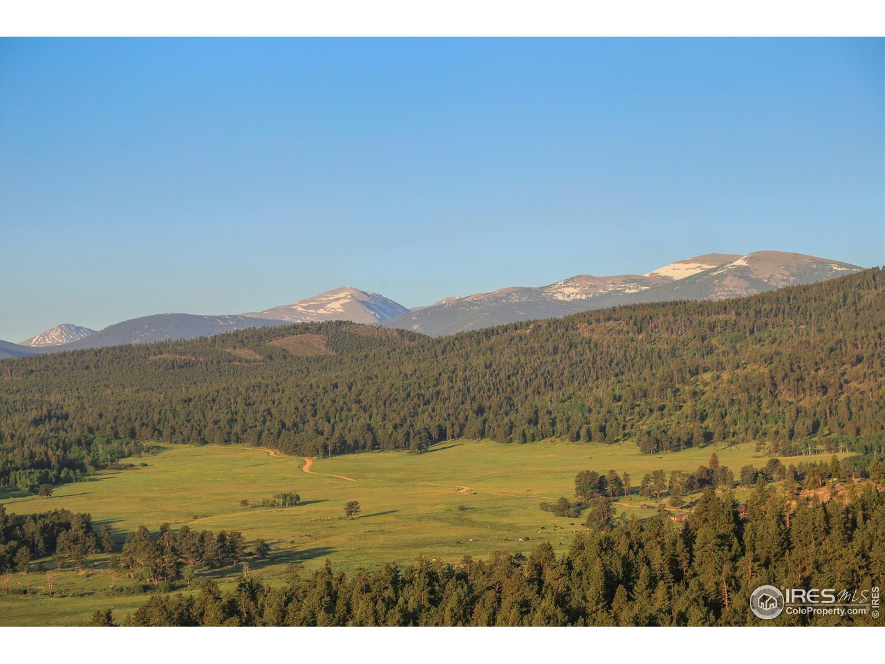 1448 Le Cook Road Allenspark, CO 80510 - Photo 27 of 39 a view of ocean and mountains