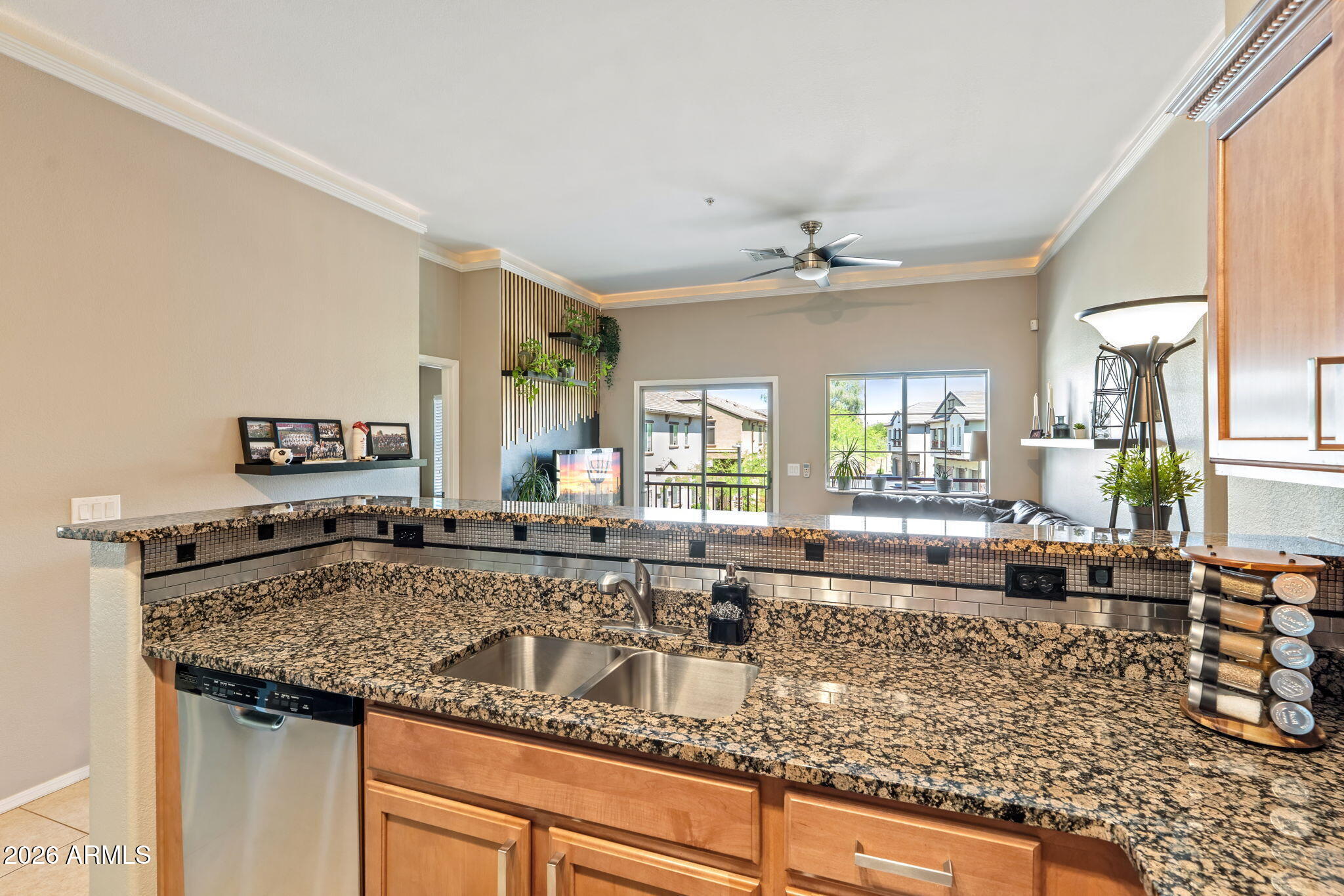 2725 East Mine Creek Road, Unit 2056 Phoenix, AZ 85024 - Photo 15 of 28 Updated Kitchen