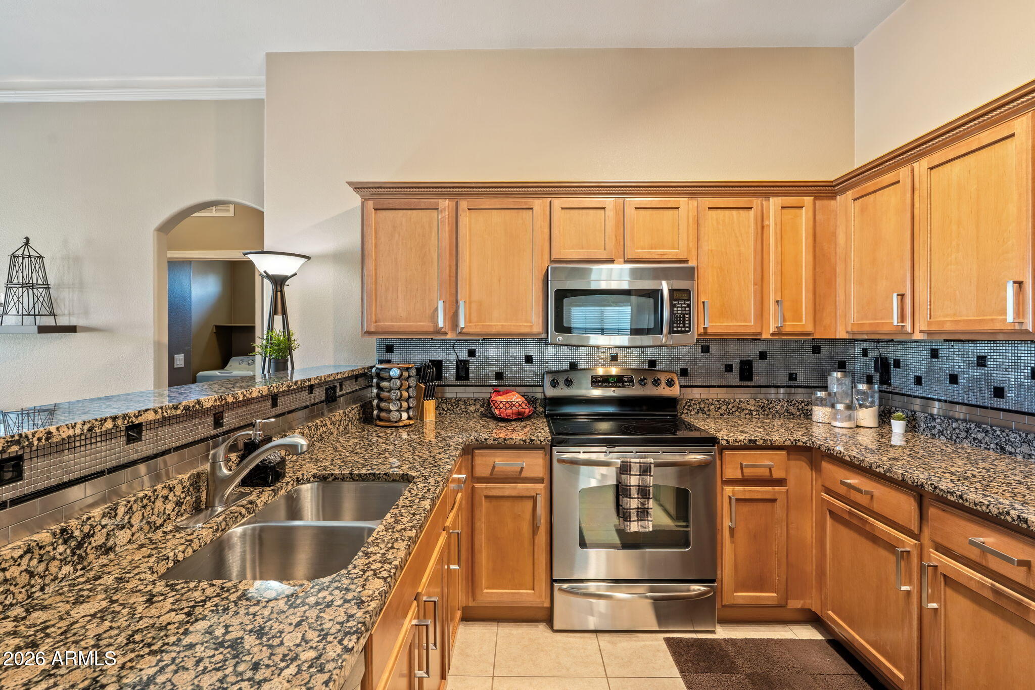 2725 East Mine Creek Road, Unit 2056 Phoenix, AZ 85024 - Photo 3 of 28 Great Kitchen!