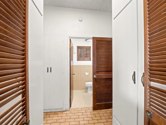 $1,585,000 | 31204 Sierra Drive, Exeter, CA 93221